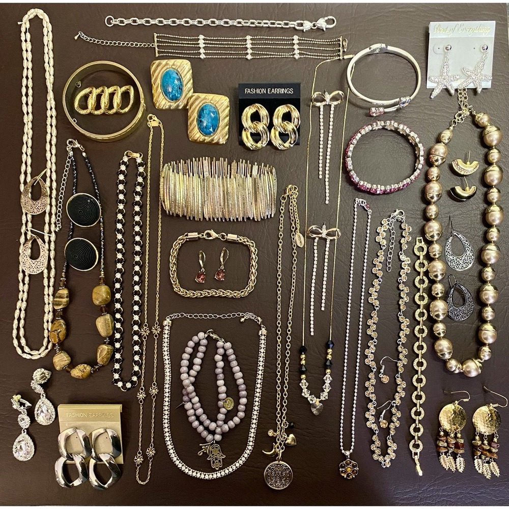 VTG - Modern Jewelry Lot Necklace Chains Earrings Bracelet Rhinestone Boho